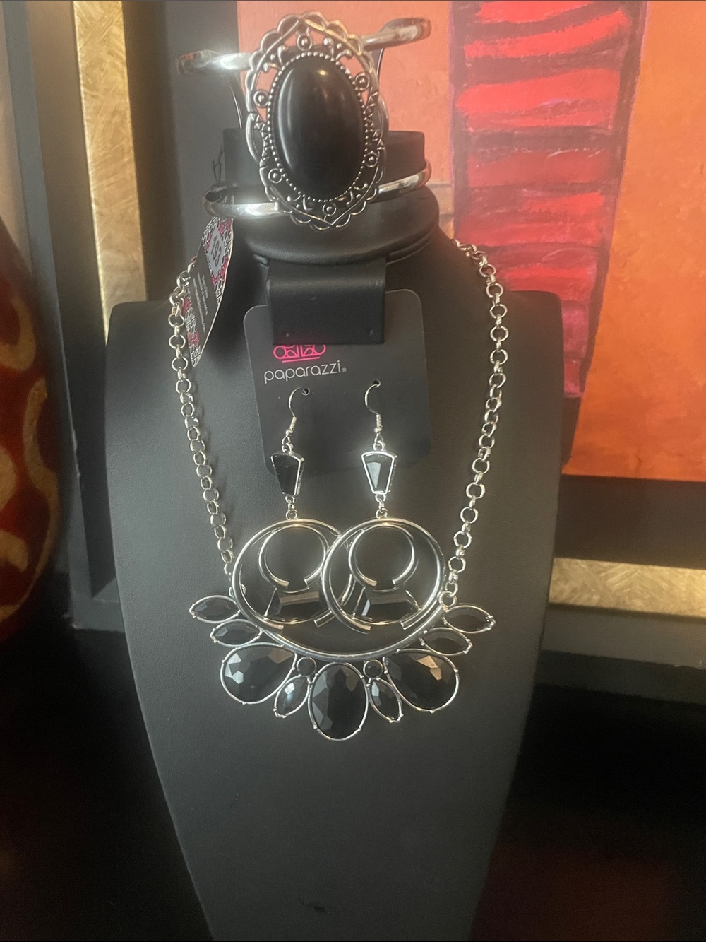 paparazzi Silver-Tone Black Faceted Statement Necklace with Dangle Earrings